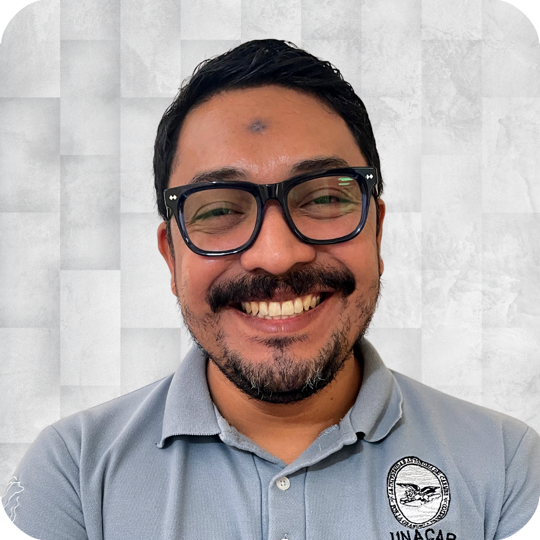 Dr. Alonso Contreras Avila